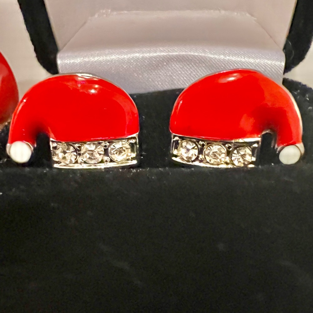 Cute as can be!! Christmas Holiday Santa Red Hat Post Earrings